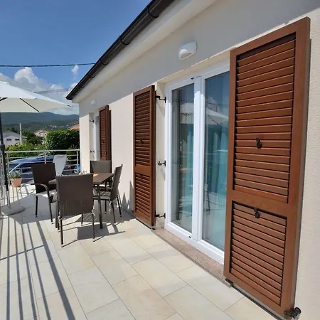 Golden Hour 公寓 *